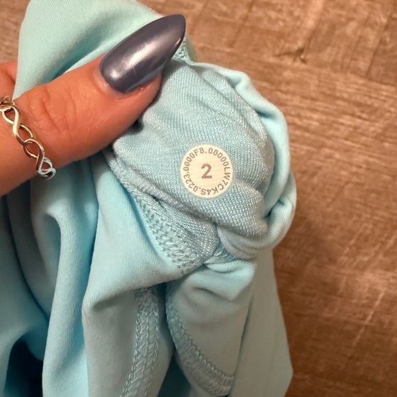 Lululemon Cyan Blue 6" Align Shorts - Picture 3 of 3